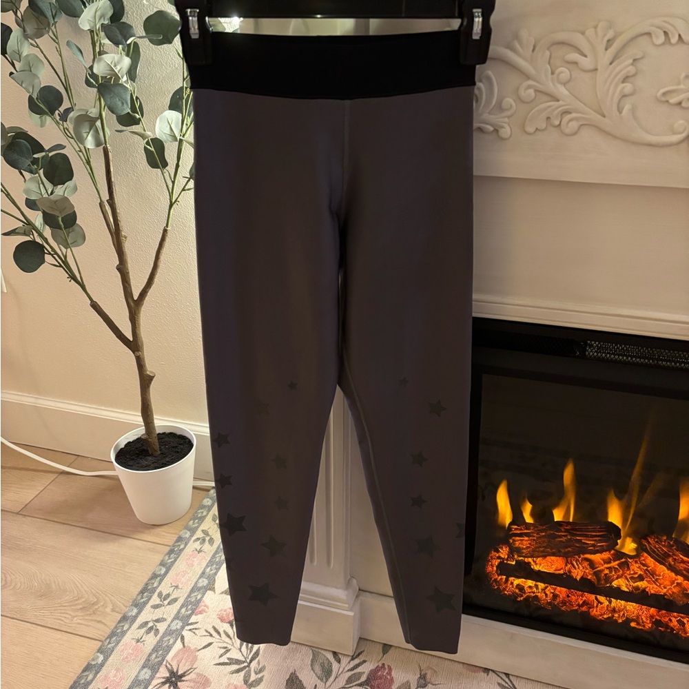 Ultracor Gray Star Leggings